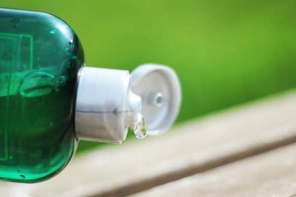quel-shampoing-sans-sulfates-sans-parabens-et-sans-silicones